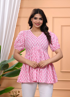 Label Adrija Women Floral Print, Printed Anarkali Kurta(Pink)