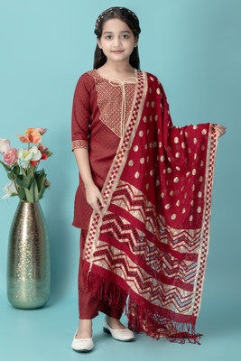 barkatdesigningplanet Girls Festive & Party, Wedding, Casual Kurta, Pyjama & Dupatta Set(Purple Pack of 1)