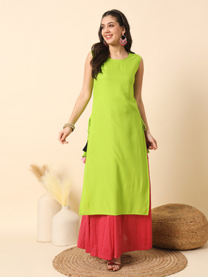 Meeranshi Women Solid Straight Kurta(Green)