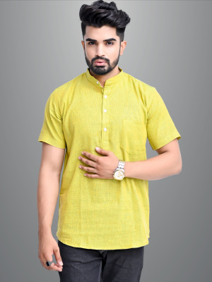 QuaClo Men Solid Straight Kurta(Yellow)