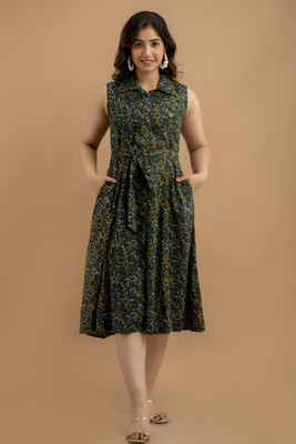 AARIKAARI Women Floral Print A-line Kurta(Dark Green, Yellow)