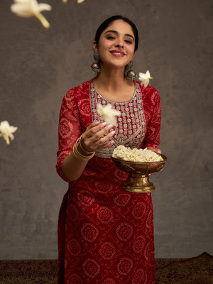 Indo Era Women Printed Straight Kurta(Red)