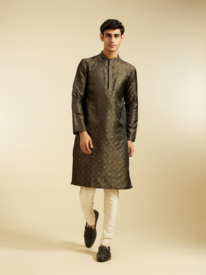 DIWAS by Manyavar Men Self Design Straight Kurta(Green)