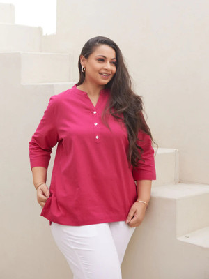 Zareeman Women Solid Straight Kurta(Pink)