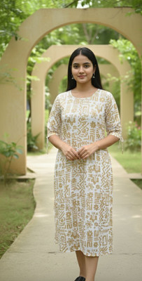 itszeyra Women Printed, Abstract, Geometric Print A-line Kurta(Red)