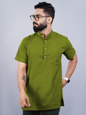 QuaClo Men Solid Straight Kurta(Green)
