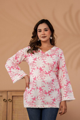 Yavastrah Women Floral Print Straight Kurta(Pink, White)
