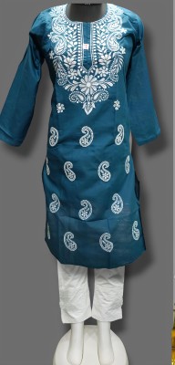 zhouse Women Chikan Embroidery A-line Kurta(Green)