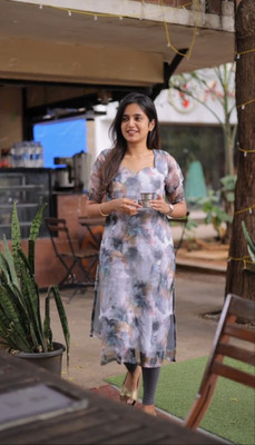 kaally Women Floral Print A-line Kurta(Beige)