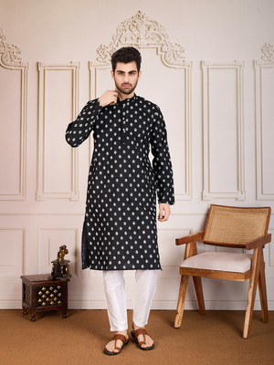 House of Pataudi Men Printed Straight Kurta(Black)