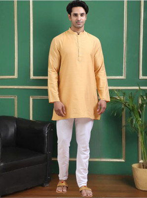 Tattva Men Solid Straight Kurta(Beige)