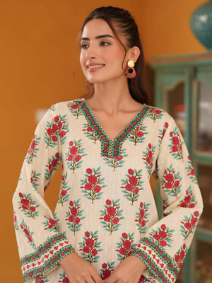 PHYSIL Women Floral Print Straight Kurta(Multicolor)