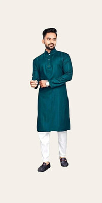 Shivgarmets Men Solid Straight Kurta(Dark Green)
