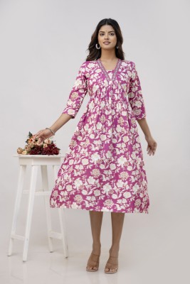 DIPANI Women Floral Print Gown Kurta(Purple)