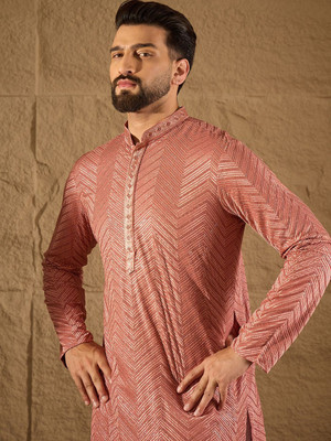 House of Pataudi Men Embroidered Straight Kurta(Pink)