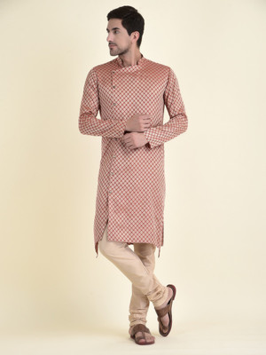 Tabard Men Self Design A-line Kurta(Red)