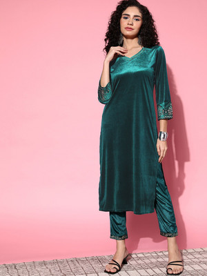 Shae by SASSAFRAS Women Solid Straight Kurta(Green)