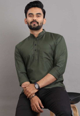 Nnc Men Solid Straight Kurta(Green)