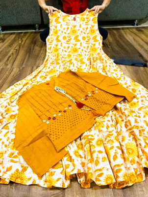 Windson Women Floral Print Anarkali Kurta(Orange)