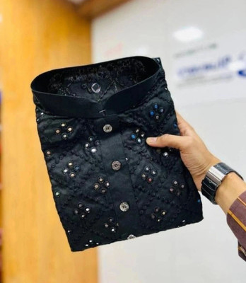 Lazzly Men Embellished Straight Kurta(Black)