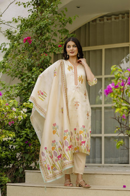 DClothvilla Women Embroidered, Printed Straight Kurta(Beige)