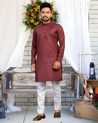devarsh Men Solid Straight Kurta(Maroon)