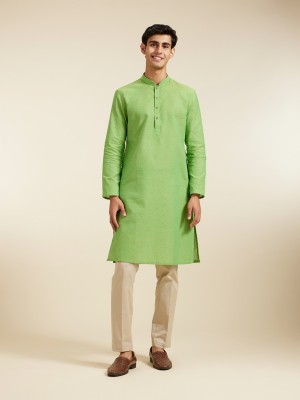 DIWAS by Manyavar Men Solid Straight Kurta(Light Green)