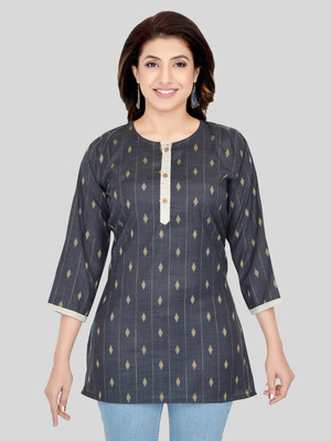 Saree Swarg Women Floral Print Straight Kurta(Grey)