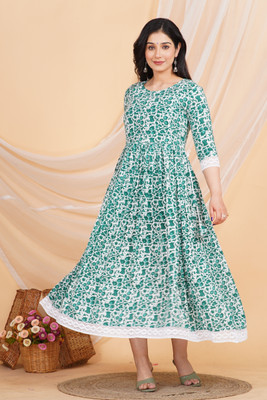 PRISTYLE Women Floral Print Flared Kurta(Green)