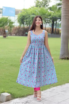 Demirner Women Self Design Flared Kurta(Light Blue)