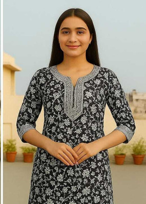 YRFASHIONS Women Printed A-line Kurta(Black, White)