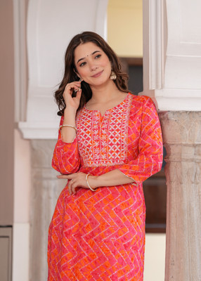 SELKET Women Printed Straight Kurta(Pink, Orange)