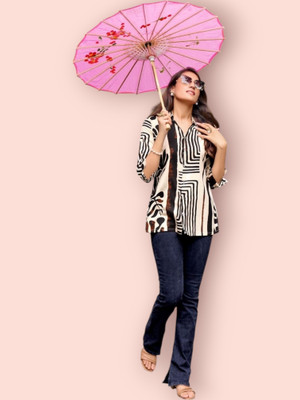 ABHI FAB Women Printed Straight Kurta(Brown)