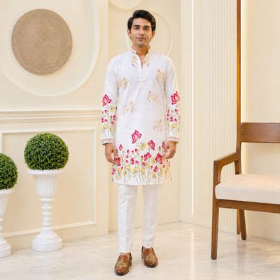 Rivaaj Men Printed Straight Kurta(Multicolor)