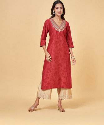 Rangmanch by Pantaloons Women Embroidered Straight Kurta(Maroon)