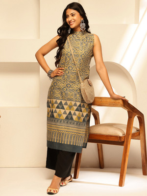 VBUYZ Women Geometric Print Straight Kurta(Multicolor)