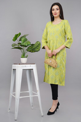 Avaasa by Shruthi Women Printed Straight Kurta(Green)