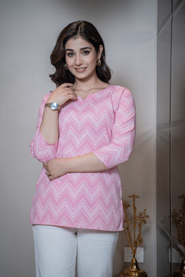 Adnika collection Women Printed Straight Kurta(Pink)
