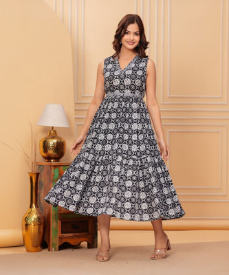RD Fab Women Embroidered, Floral Print Anarkali Kurta(Grey)