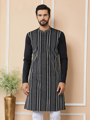 See Designs Men Striped Straight Kurta(Black)