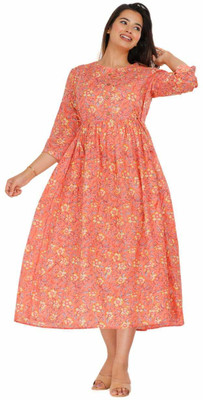 VAIDIKI Women Floral Print Flared Kurta(Orange)