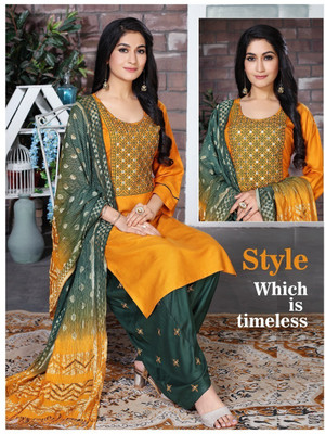 HELWIN DESIGNER Women Kurta Patiala Dupatta Set