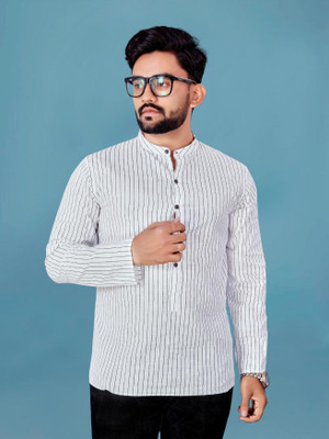 Svatantra Men Striped Straight Kurta(White)
