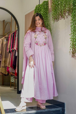 RANGTARA Embellished Kurta, Trouser/Pant & Dupatta Set
