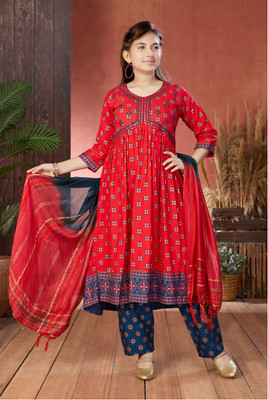 Aarika Girls Printed A-line Kurta(Red)