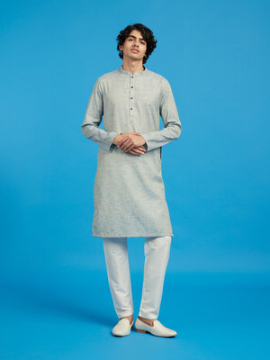 DIWAS by Manyavar Men Self Design Straight Kurta(Blue)