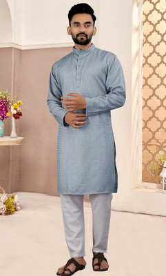 FOXDX Men Solid Straight Kurta(Grey)