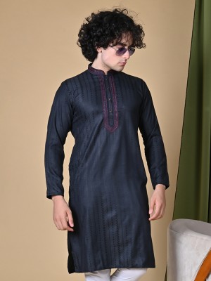 MAAHII FABS Men Self Design Ethnic Dress Kurta(Black)