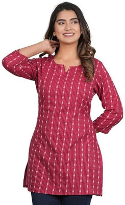 Burundi Blu Women Embroidered A-line Kurta(Maroon)