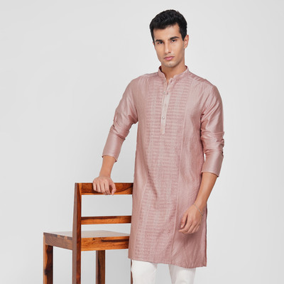 Indus Route by Pantaloons Men Solid Straight Kurta(Pink)